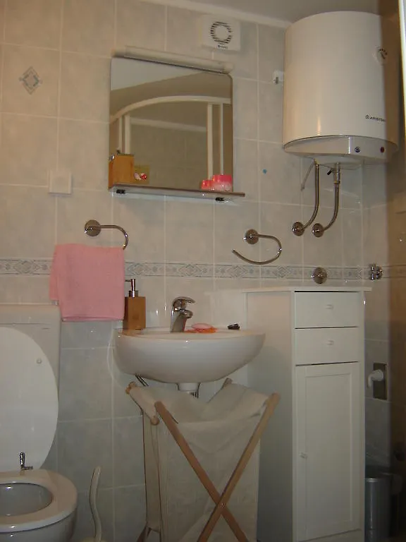 Kamenita Apartment Split
